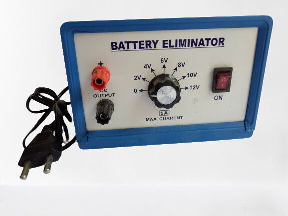 BATTERY ELIMINATOR 2-12V/1A DC in Plastic Box