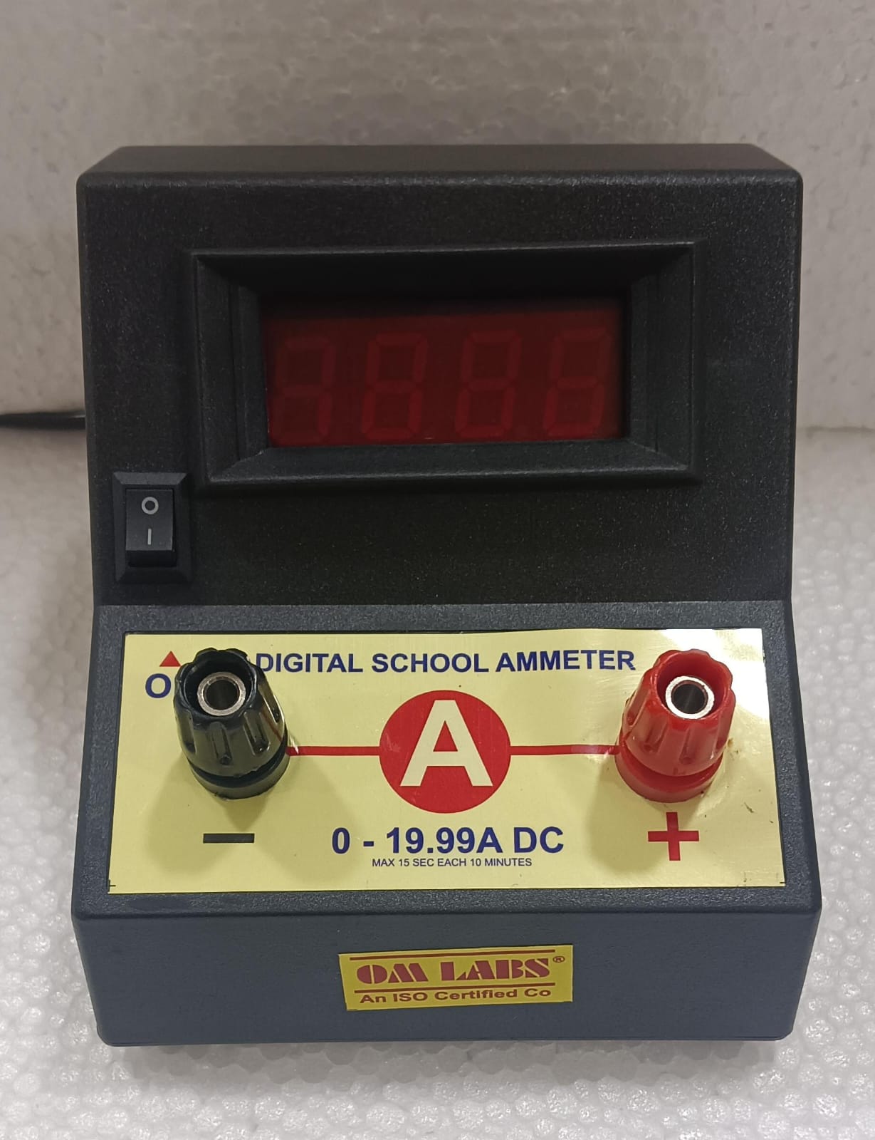 20A DC Digital Black Stand Meter LED Type - Image 2