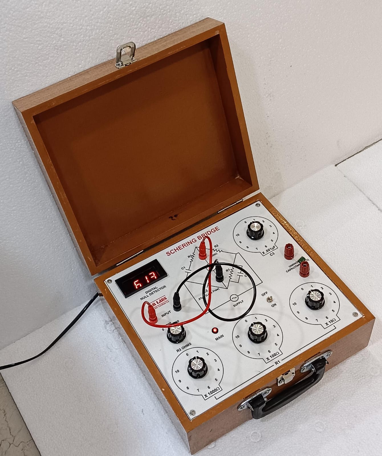 Schering Bridge with Null Detector & Oscillator With Wooden Box - Image 3