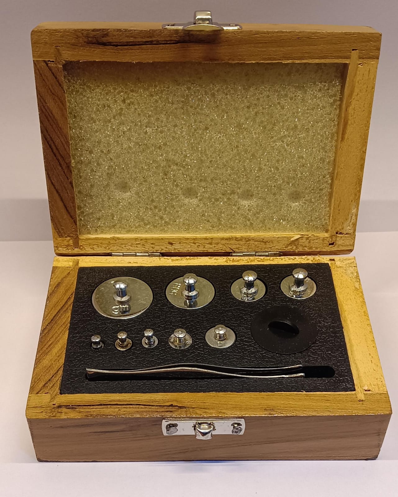 Analytical Weight Box (1mg TO 100gm Brass C.P) - Image 2