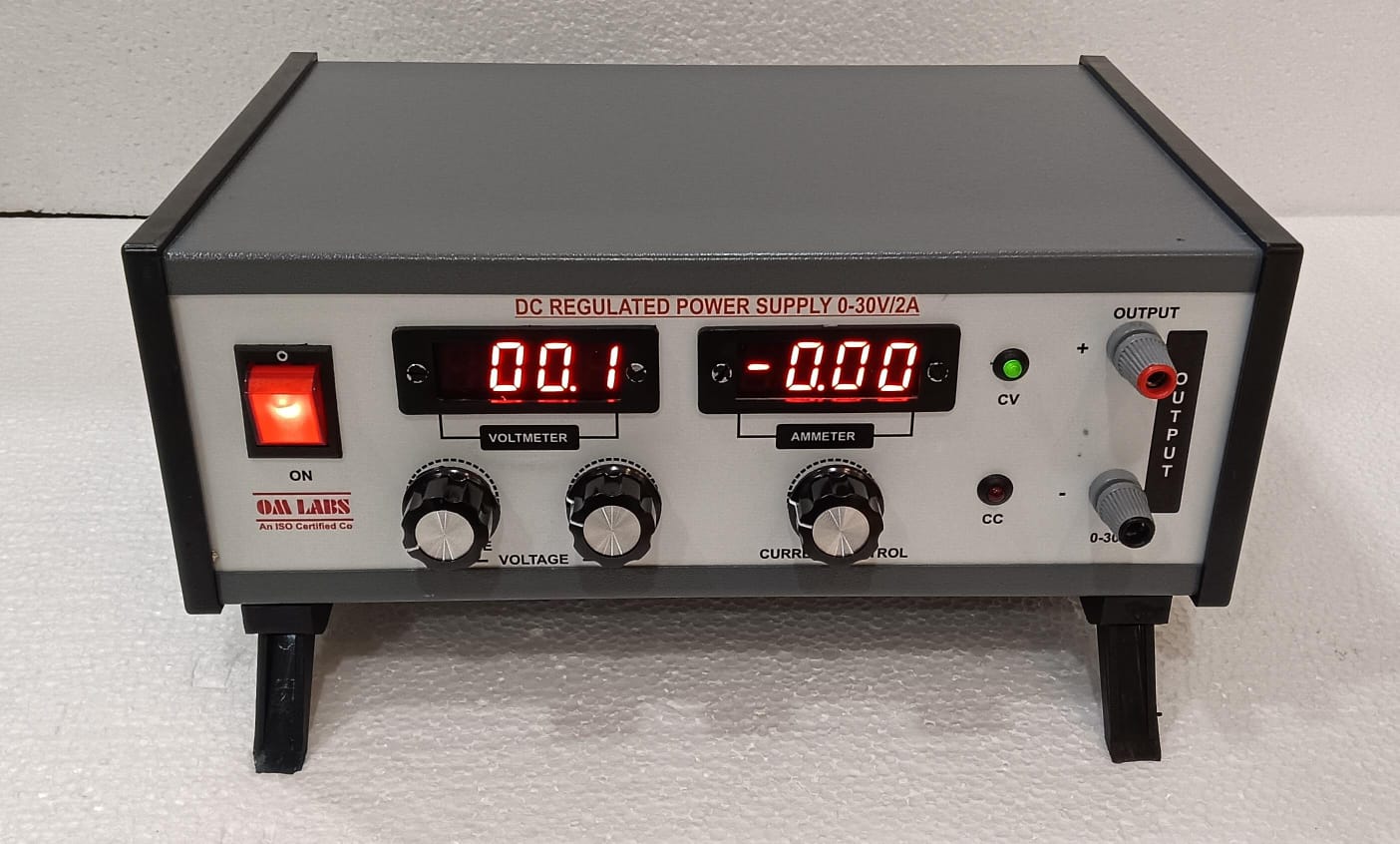 DC Regulated Power Supplies With 2 Digital Meter (0-30V/2ADC)